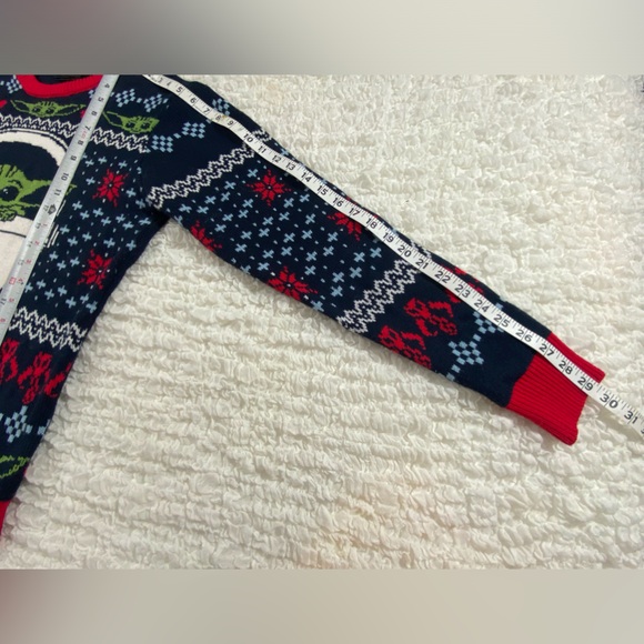 💥HP Holiday Grogu original Stars wars and mandalorian sweater by GeekNet S - Picture 5 of 9